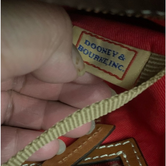 Dooney & Bourke Black Pebbled Leather Lexington Tote Bag - Picture 11 of 15